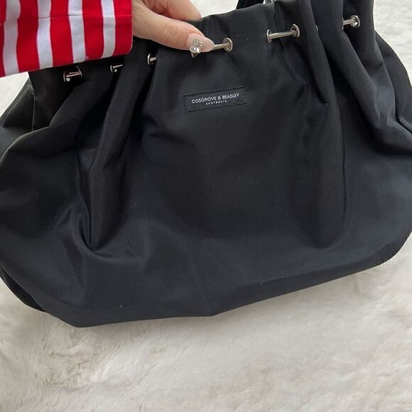 NWOT Vintage Y2K Black Nylon Slouch Big Size Handbag Purse Shoulder bag - Picture 2 of 13